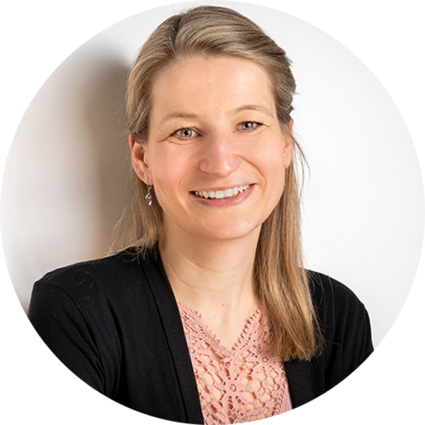 Stephanie-Barnard.jpg